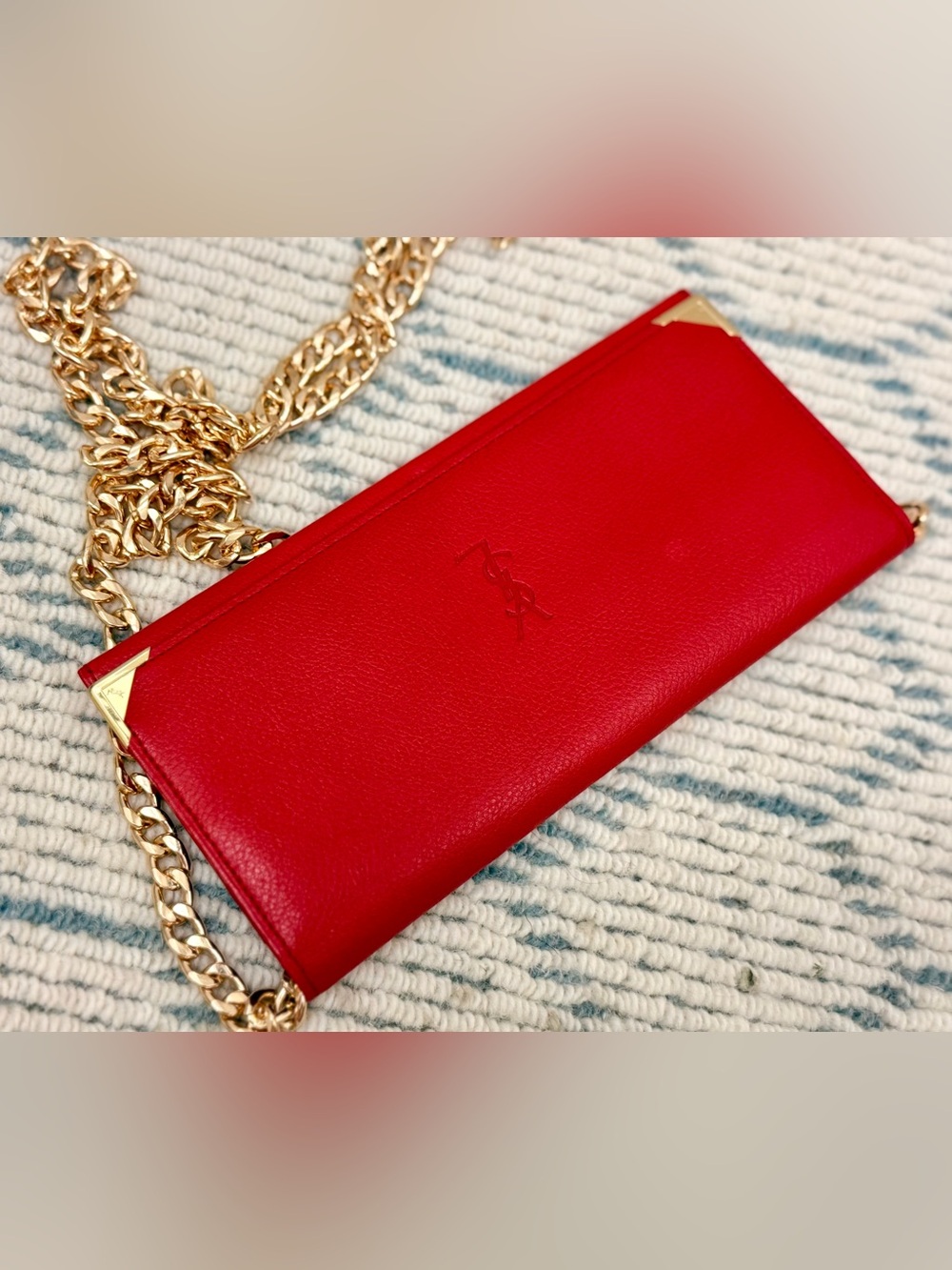 YSL Vintage 80’s Old Money Quiet Luxury Red Pebbled Leather Wallet W/ Crossbody - Picture 7 of 16